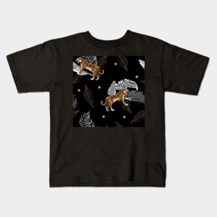 Tigers in the jungle black and  gold Kids T-Shirt